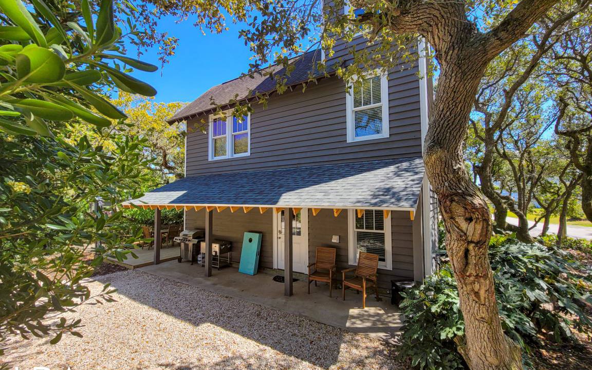 Topsail Beach House | 70 m² House ∙ 1 bedroom ∙ 5 guests