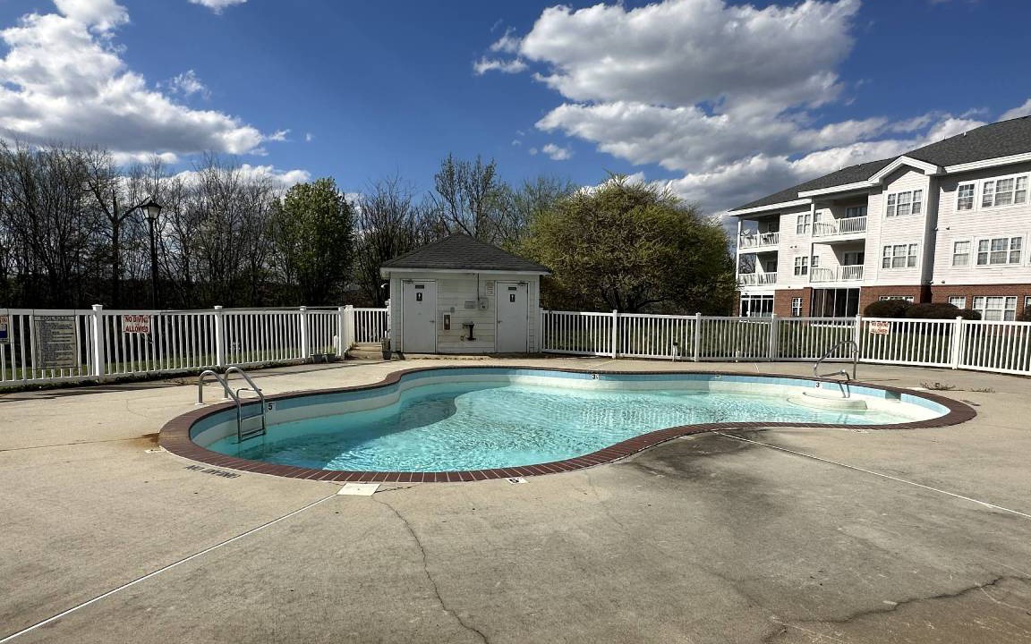 Charlotte Condo | 74 m² Condo ∙ 1 bedroom ∙ 3 guests