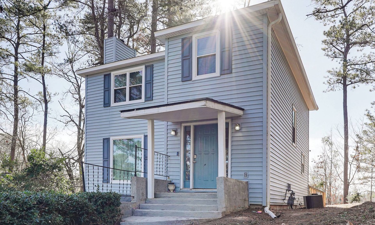 Augusta House | 8 Mi to Augusta National: Group Getaway w/Deck