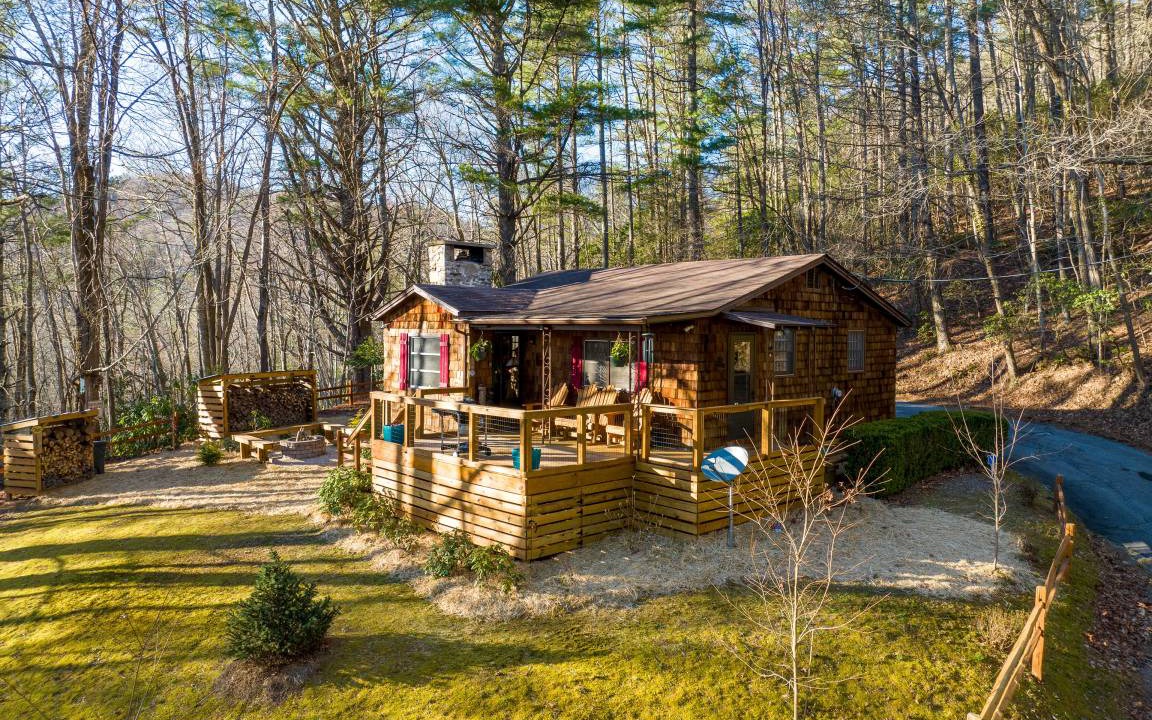Cashiers House | 84 m² House ∙ 2 bedrooms ∙ 4 guests