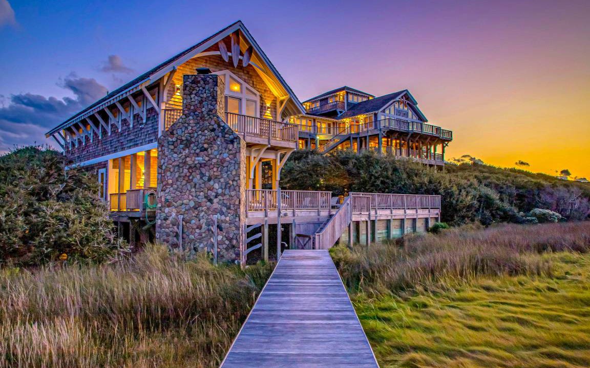 Buxton House | 863 m² House ∙ 8 bedrooms ∙ 20 guests