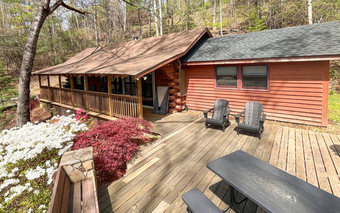 Horse Shoe House | 87 m² House ∙ 3 bedrooms ∙ 7 guests
