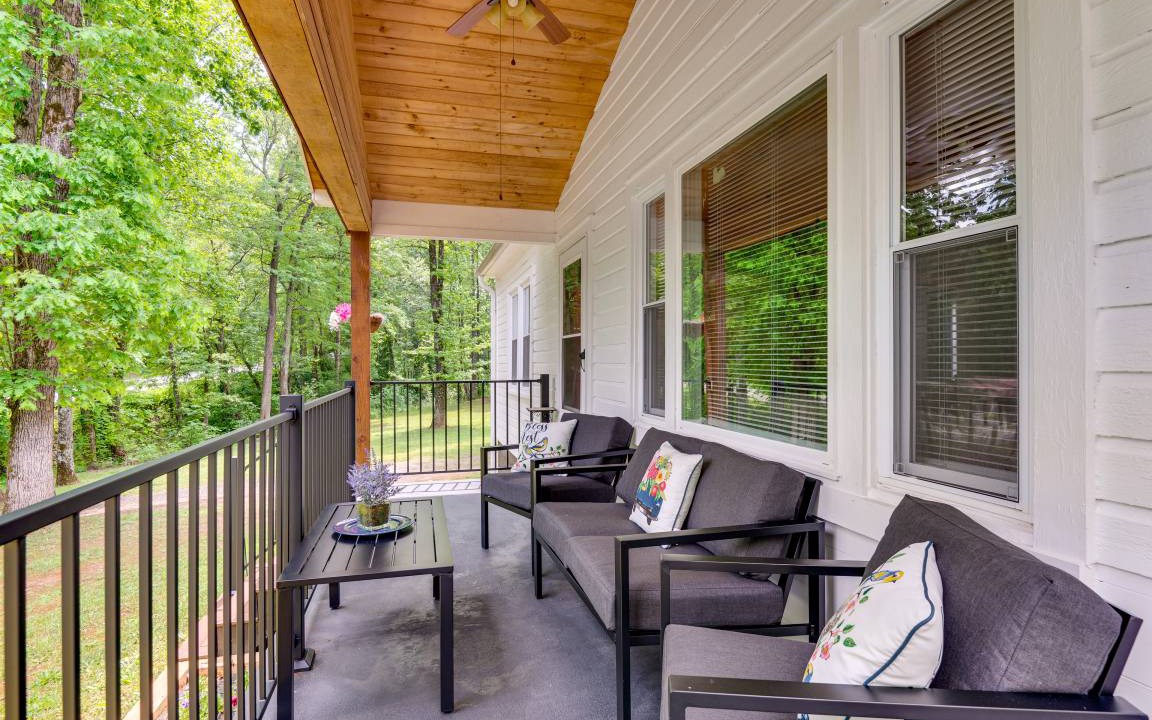 Forest City House | 88 m² House ∙ 2 bedrooms ∙ 6 guests