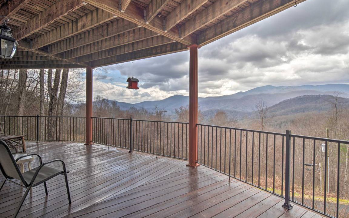 Burnsville Apartment | 92 m² Apartment ∙ 2 bedrooms ∙ 5 guests