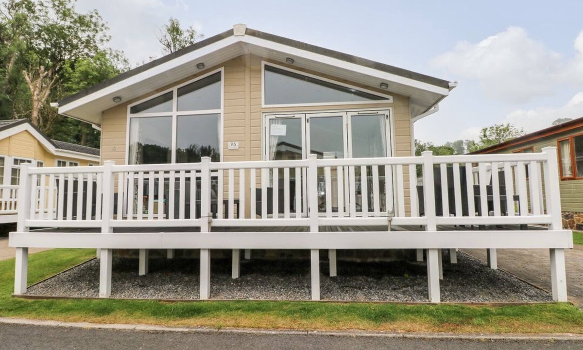 Amroth Cabin | 95 The Haven, Wisemans Bridge