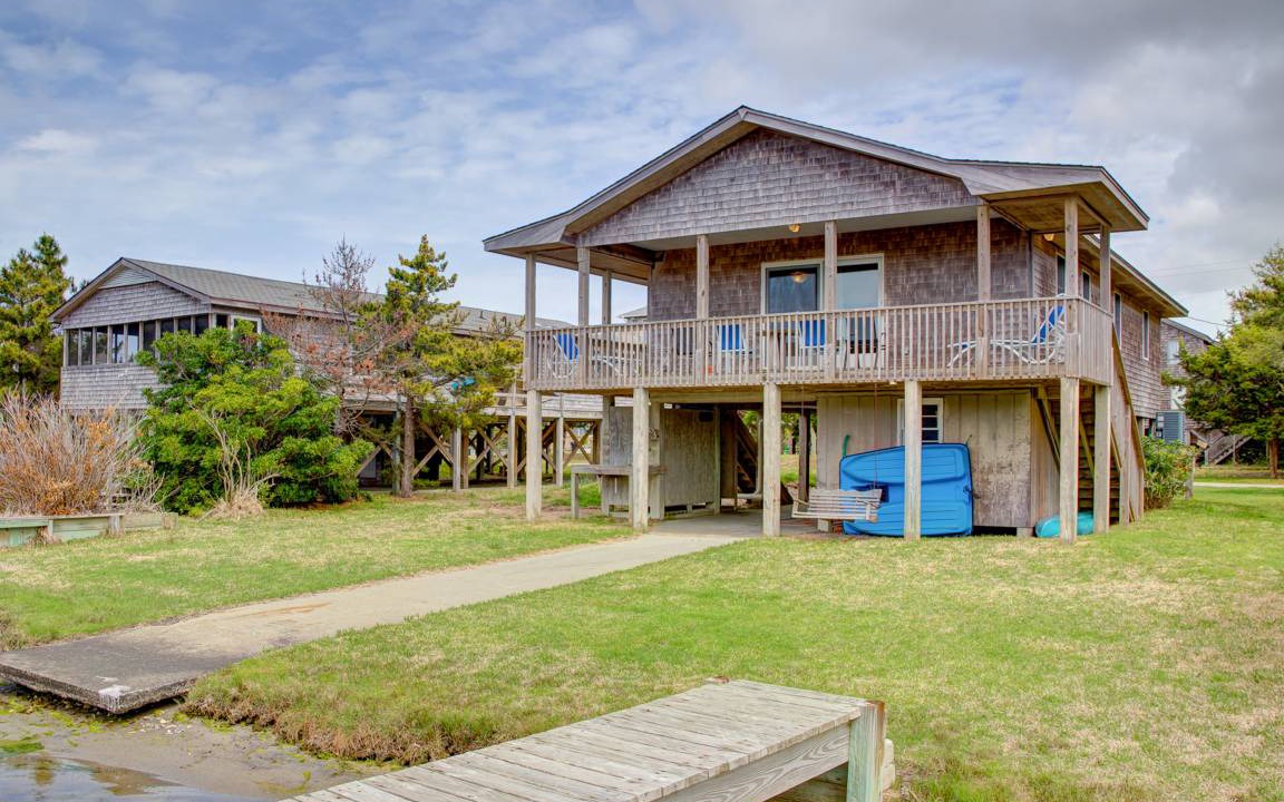 Brigands' Bay House | 98 m² House ∙ 3 bedrooms ∙ 6 guests