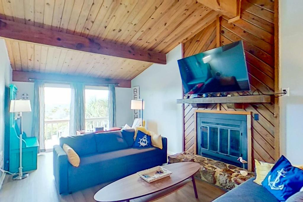 Atlantic Beach House | AB144 The Crows Nest