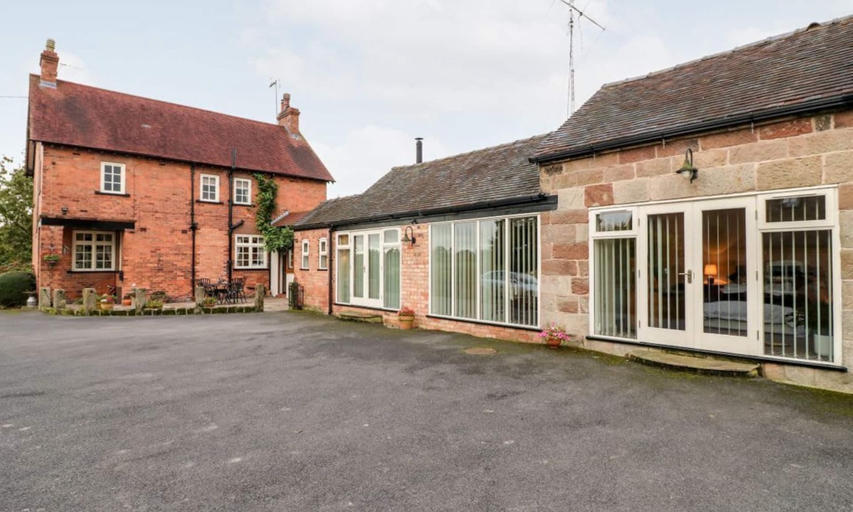 Denstone House | Abbey View Farm Cottage, Alton