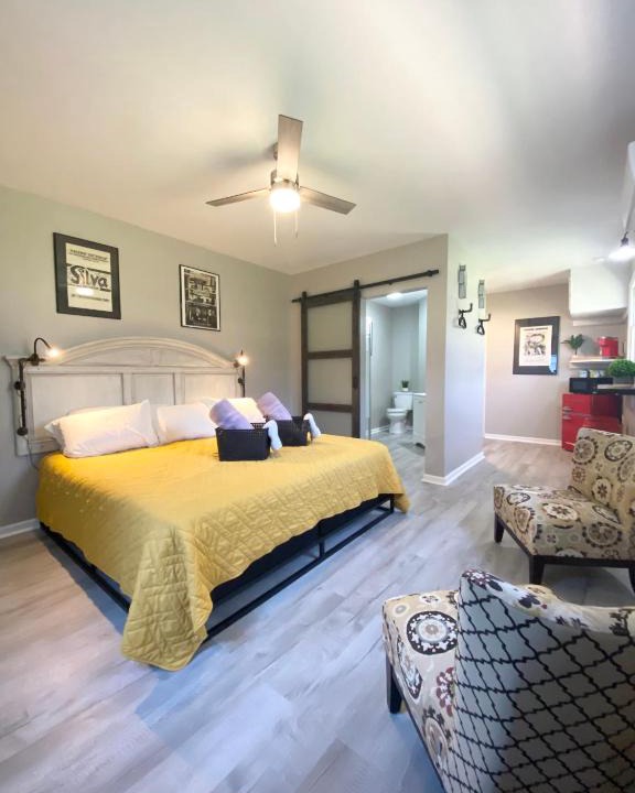 Kings Mountain House | Aces at Kings - A Private Suite