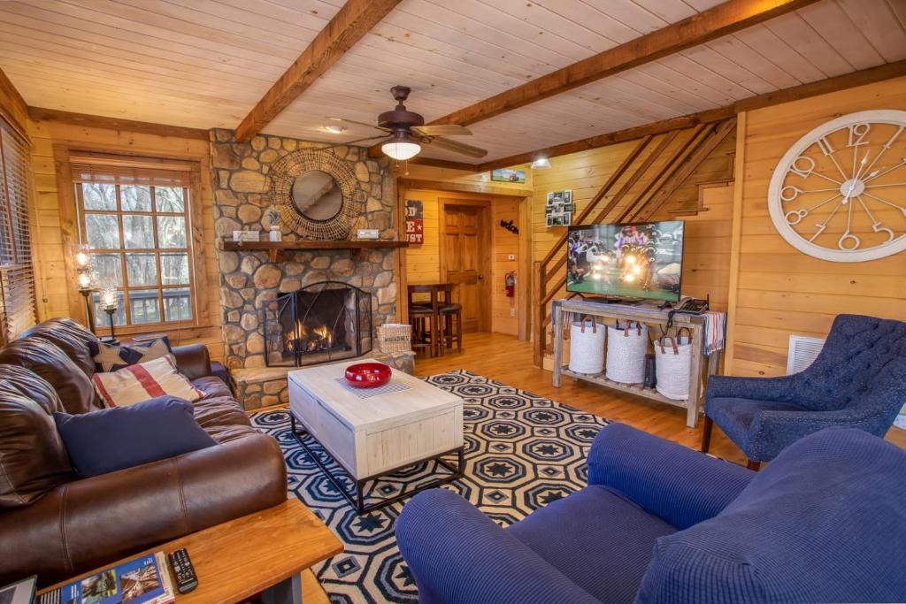 Boone House | Appalachian Escape
