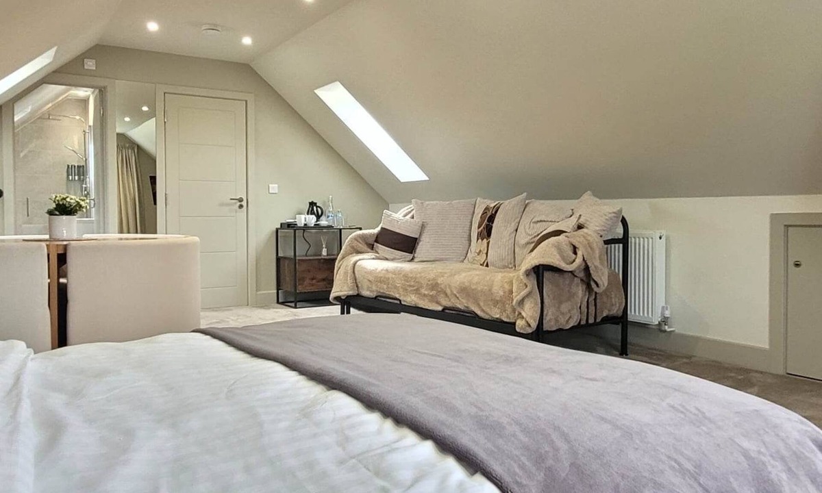 Tadley Bed & Breakfast | Apple Tree Place B&B