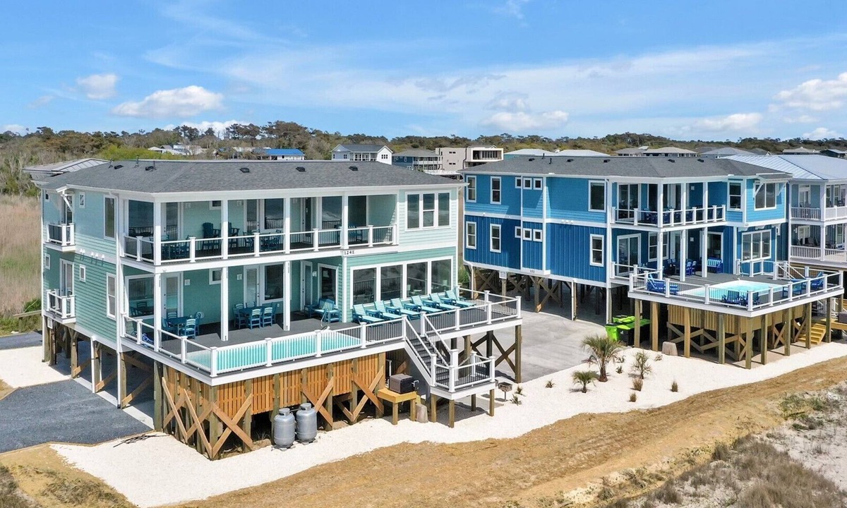 Long Beach House | Aquila West: Expansive 12-bedroom oceanfront retreat with private pool, elevator and dog friendly