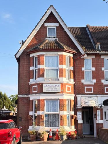 Southampton Cabin | Argyle Lodge Self Catering Guest House