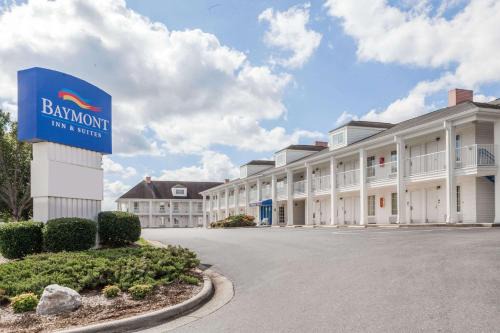 Baymont | Hickory