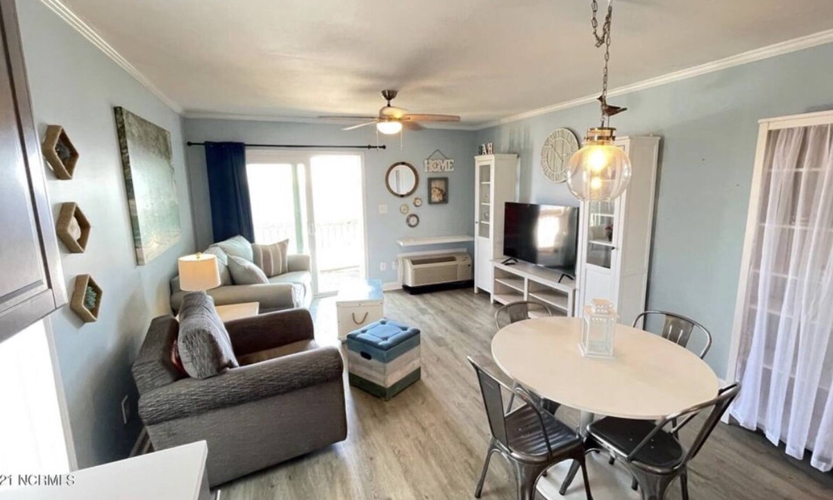 Sneads Ferry Condo | Beautiful Ocean Front Retreat