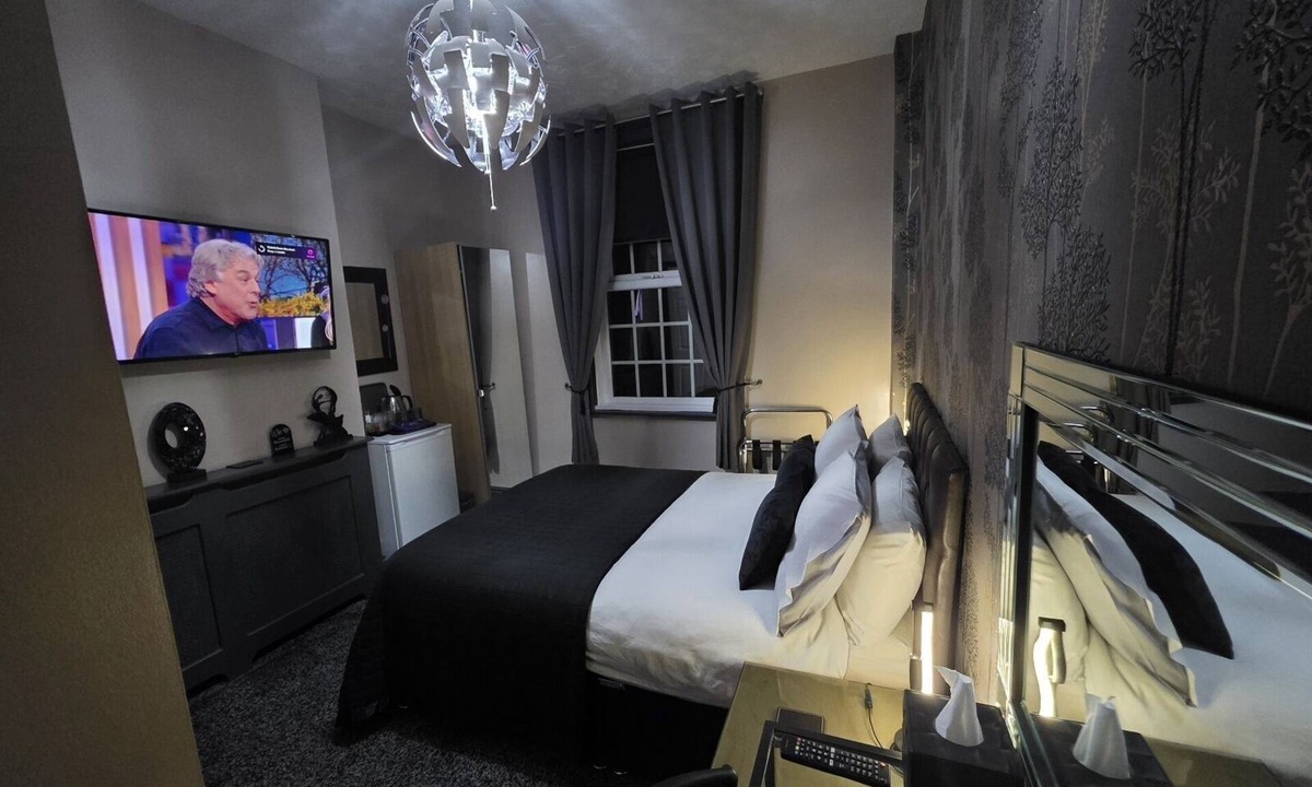 South Shields House | Beechwood Guest House