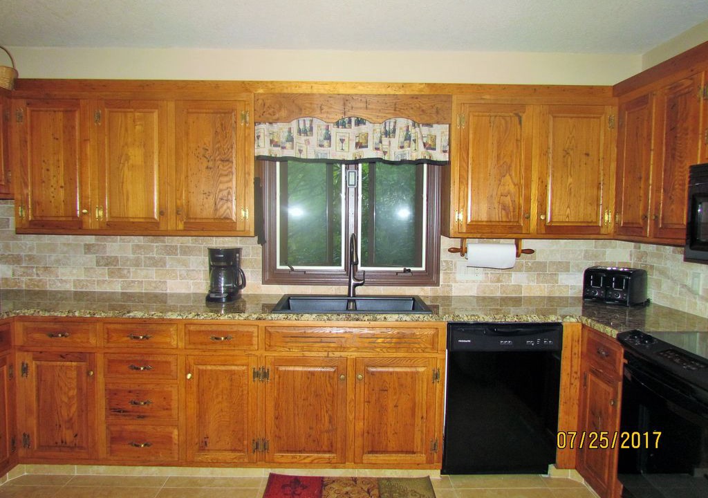 Charter Hills Villa | Bentley's Beech Mountain Chalet - Ski, Golf, Pool, Tennis