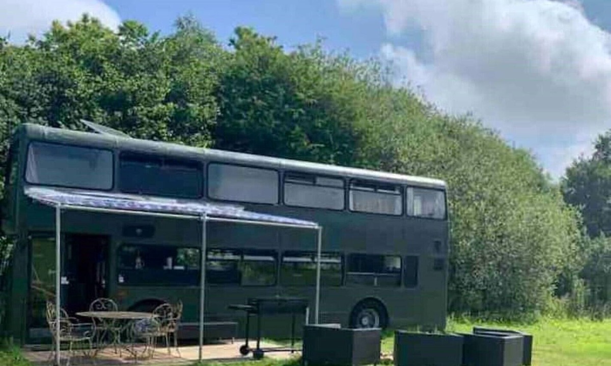 Wimborne Cabin | Bertie - The Double Decker Bus