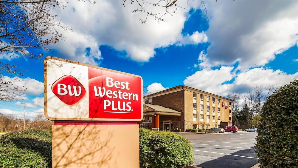 Pineville Hotel | Best Western Plus Pineville-Charlotte South