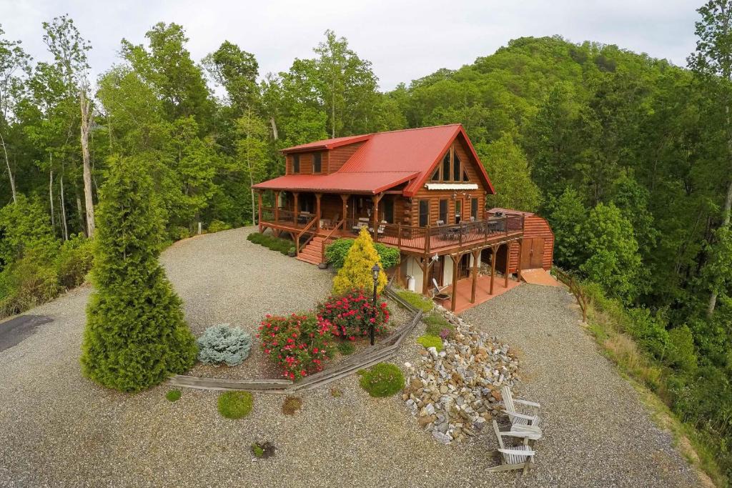 Whittier House | Big Sky