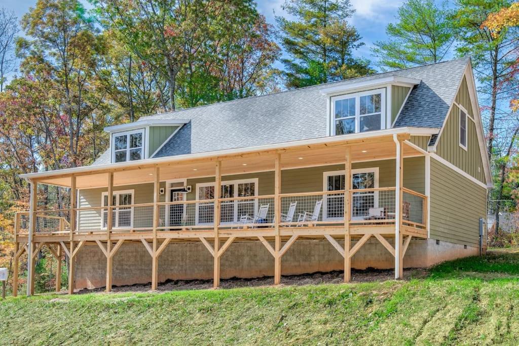 Fairview House | BiltRidge - Asheville East - Blue Ridge Parkway - Biltmore Estate