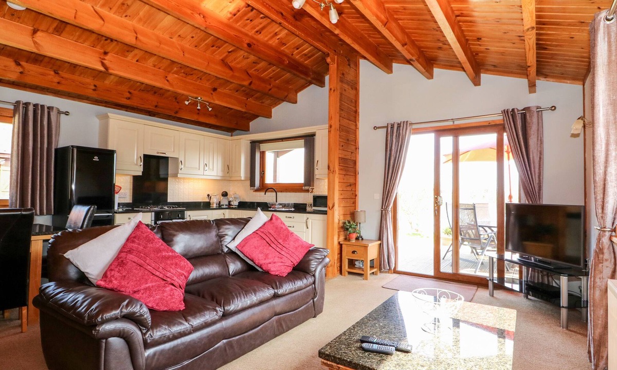 Tattershall Cottage | Bittern Lodge