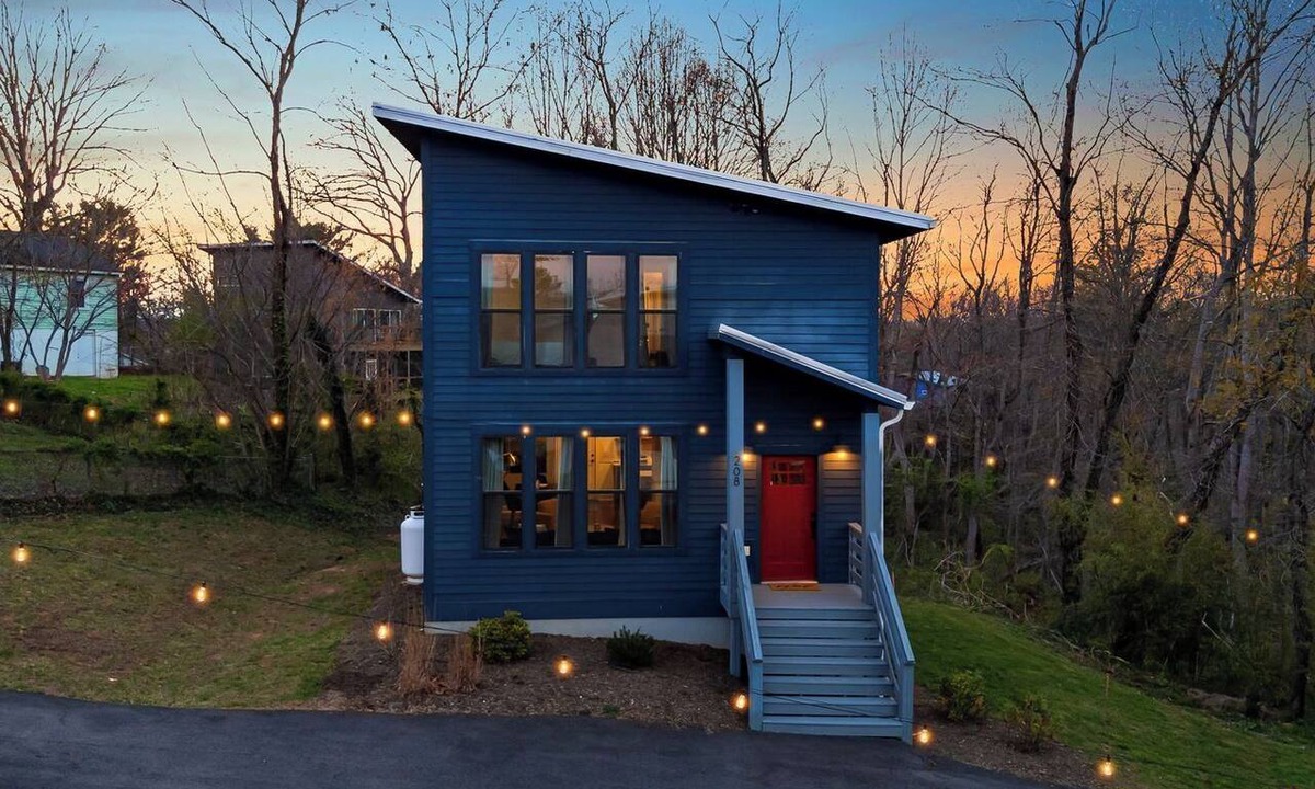 Woodfin House | Blue Ridge House with Hot Tub - 208
