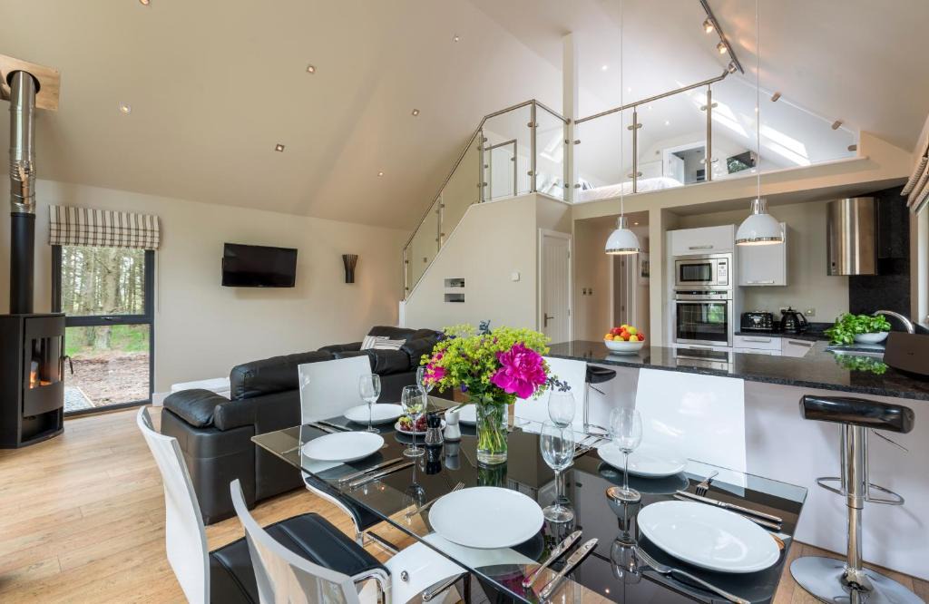 Egton House | Bracken Howe Lodge