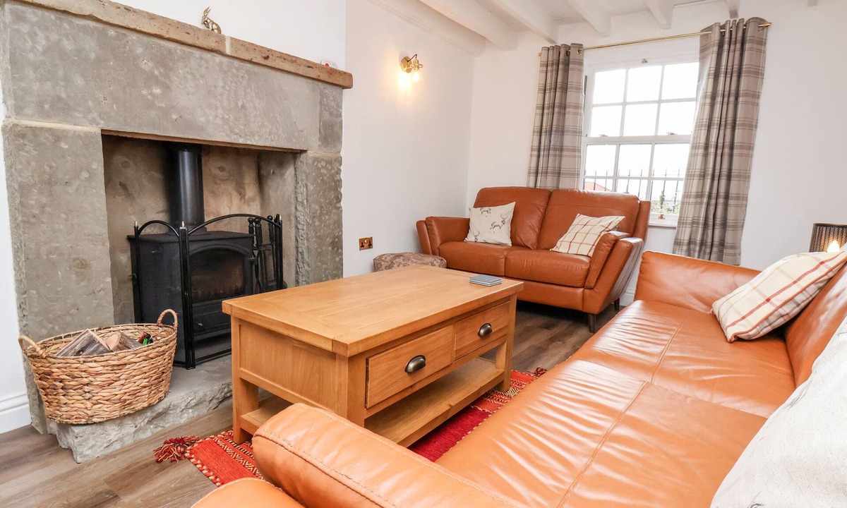 Fylingthorpe Cottage | Braeside