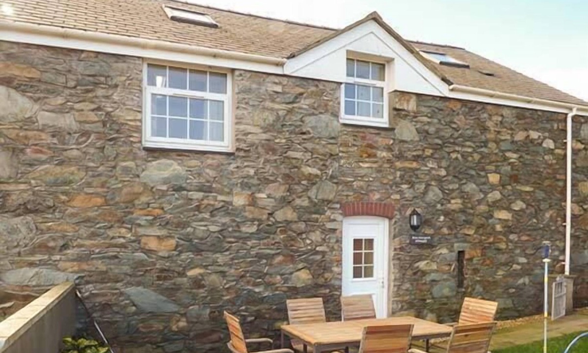 Holyhead Cottage | Bran Goesgoch