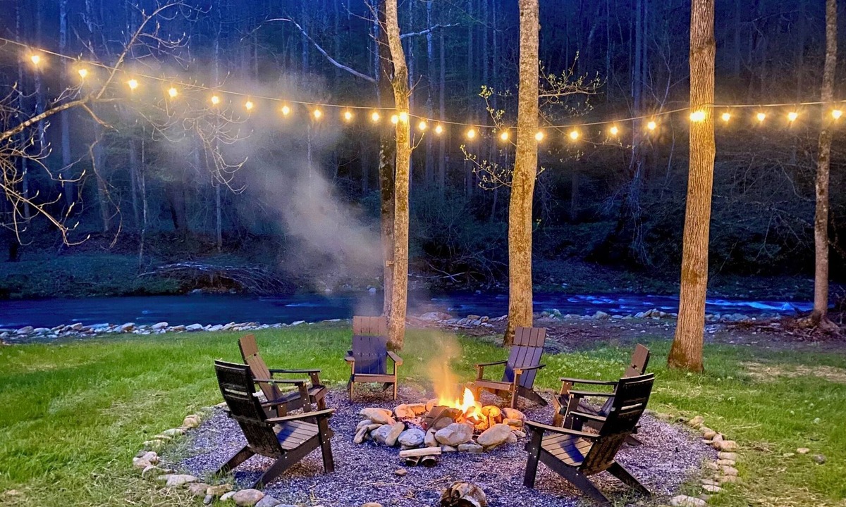 Deep Gap Cabin | Brand New Upscale Waterfront Log Cabin With Hot Tub! 200 Ft of Creek Frontage!