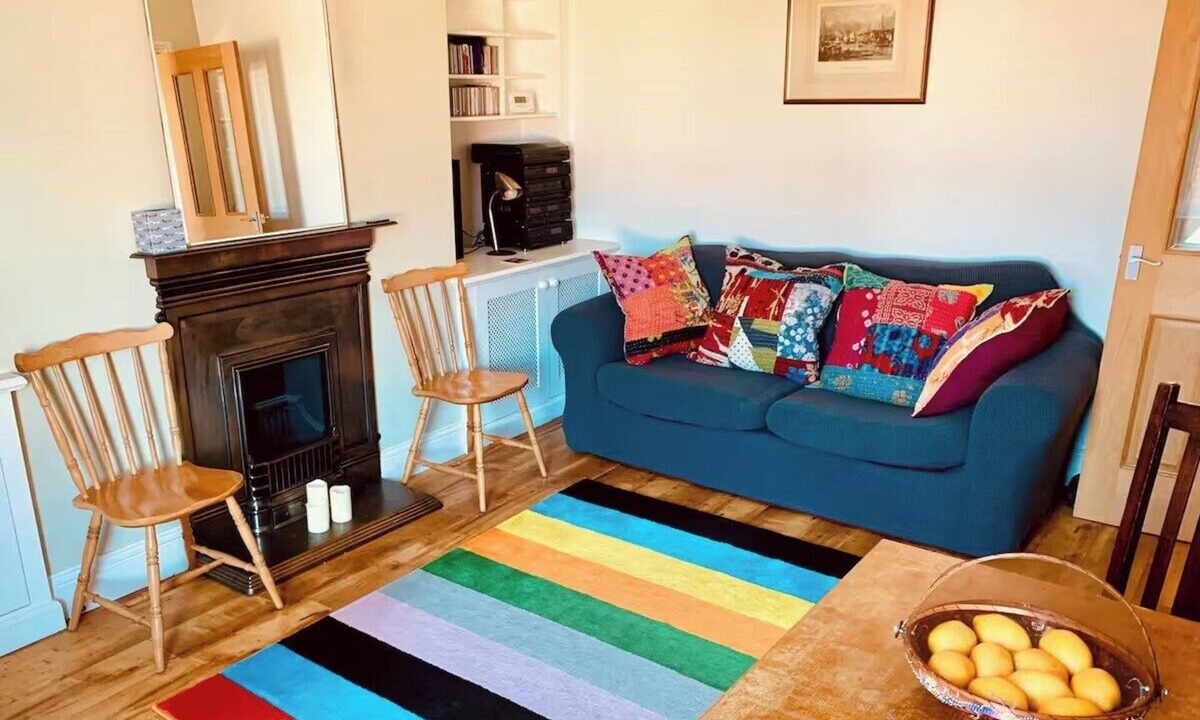 Newcastle-upon-Tyne Apartment | Bright 2-Bed Apartment with office in Newcastle