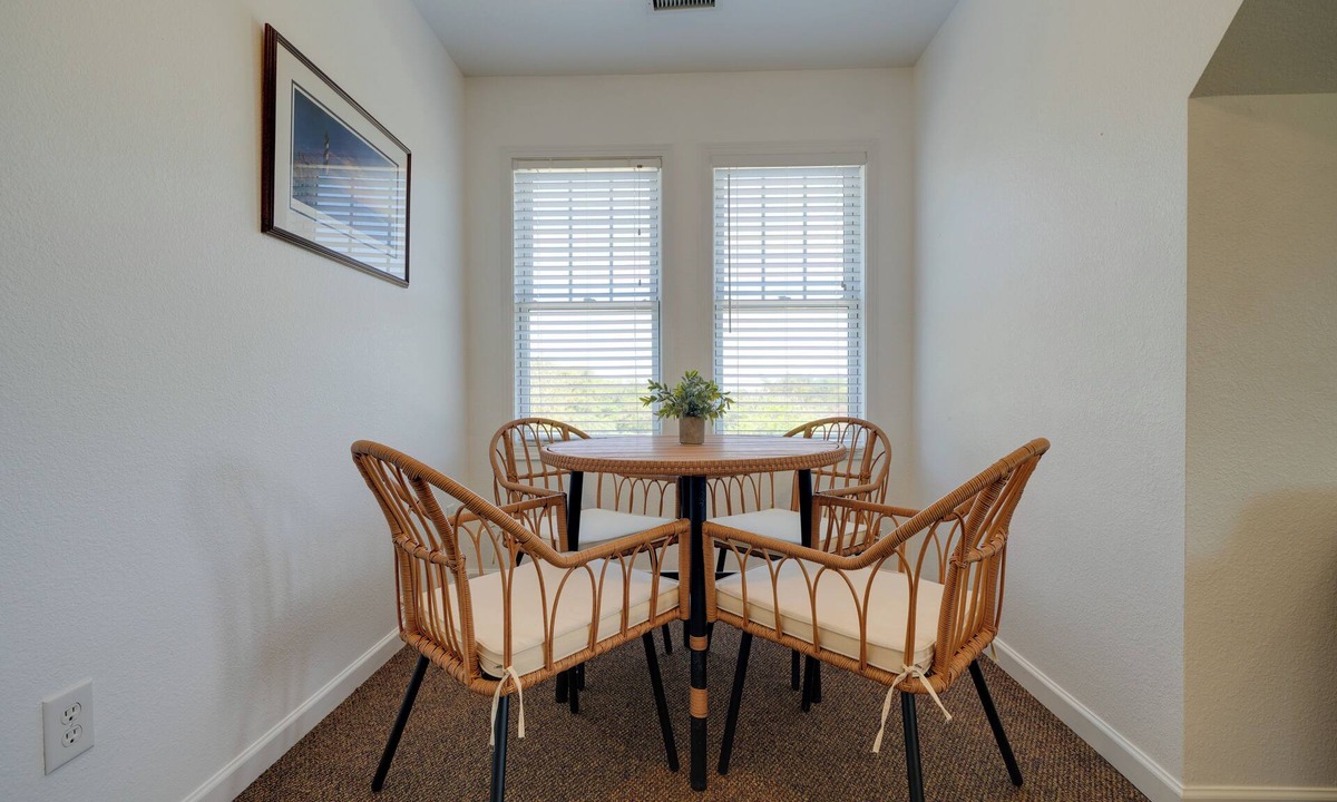 Buxton Apartment | Buxton Apartment ~ 2 Mi to Lighthouse Beach!