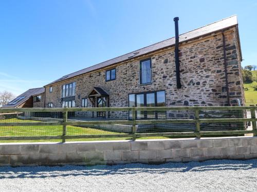 Oswestry House | Bwthyn Y Bugail Shepherd's Cottage