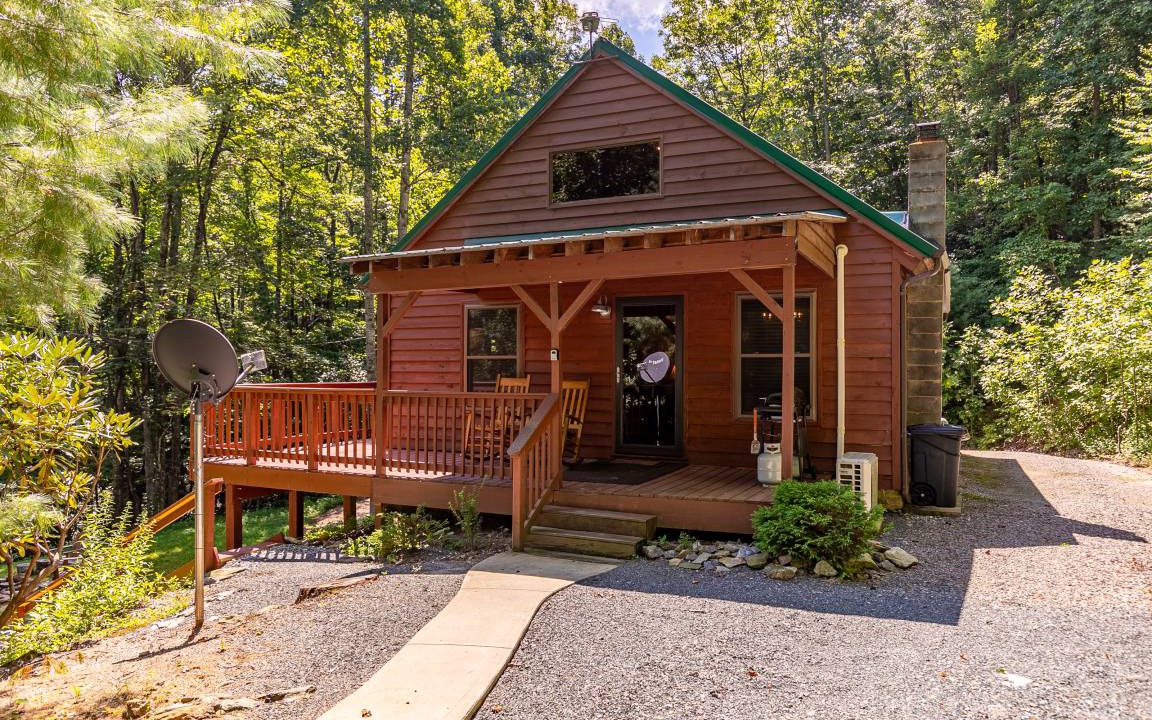 Lenoir Cabin | Cabin ∙ 1 bedroom ∙ 5 guests