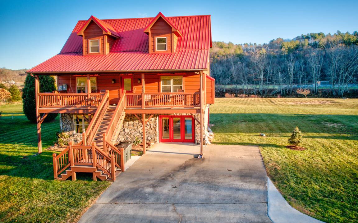 Todd Cabin | Cabin ∙ 3 bedrooms ∙ 10 guests