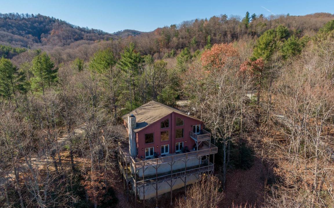 Apple Ridge Cabin | Cabin ∙ 3 bedrooms ∙ 8 guests