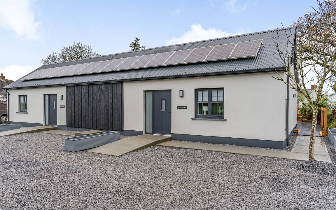 Whitland Cottage | Cabin ∙ 3 bedrooms ∙ 6 guests
