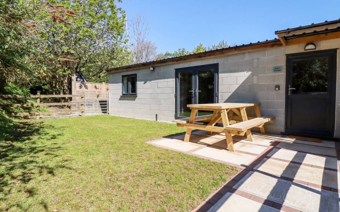 Grampound Cottage | Cabin ∙ 4 bedrooms ∙ 8 guests