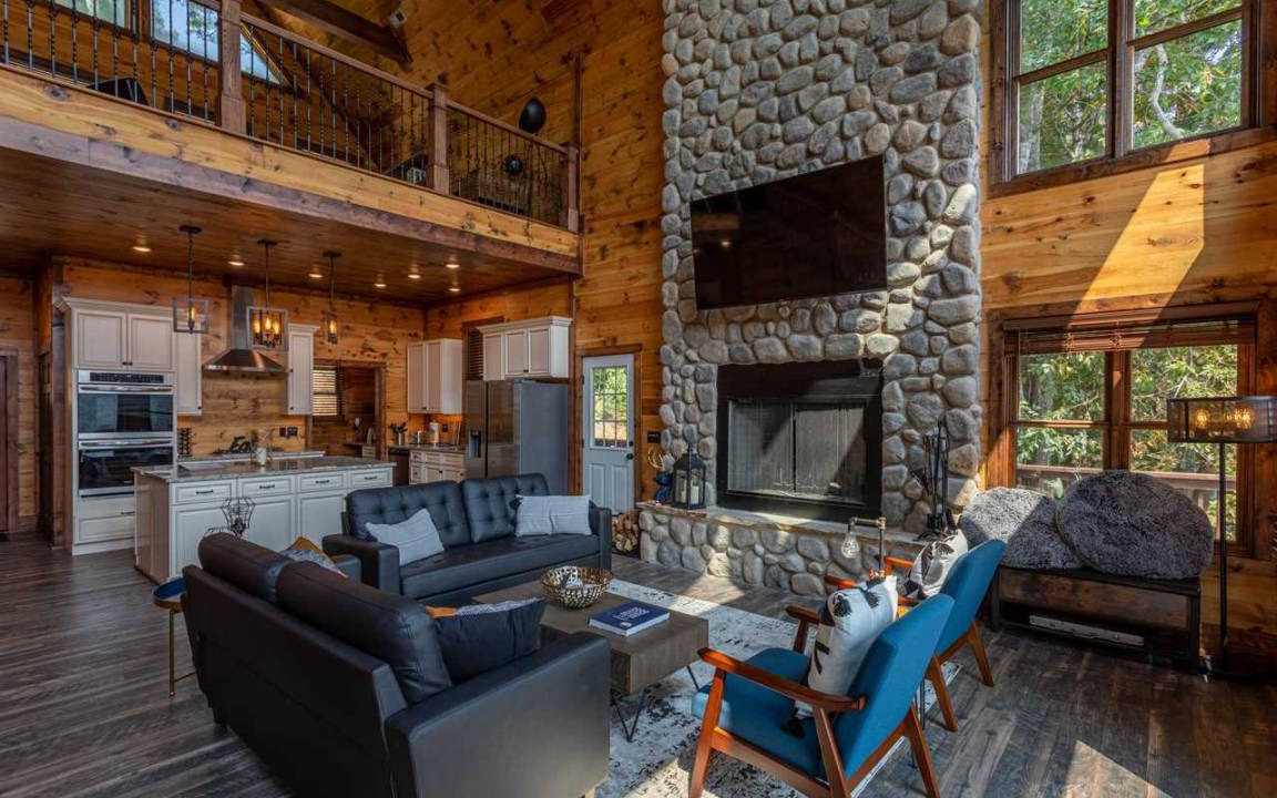 Frank Cabin | Cabin ∙ 6 bedrooms ∙ 14 guests