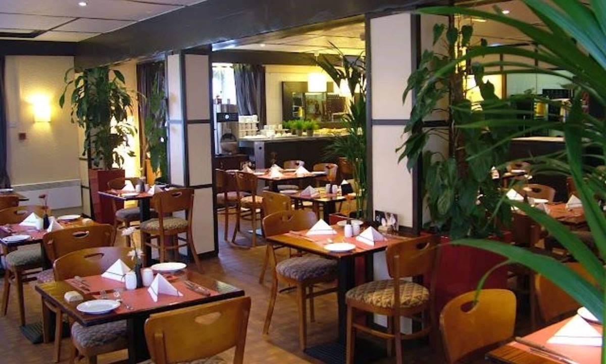 Basildon Hotel | Campanile restaurant BASILDON - East of London