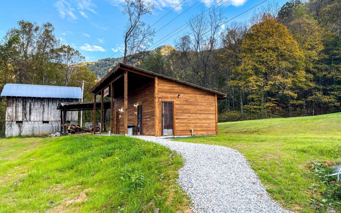Burnsville Other | Camping ∙ 1 bedroom ∙ 6 guests