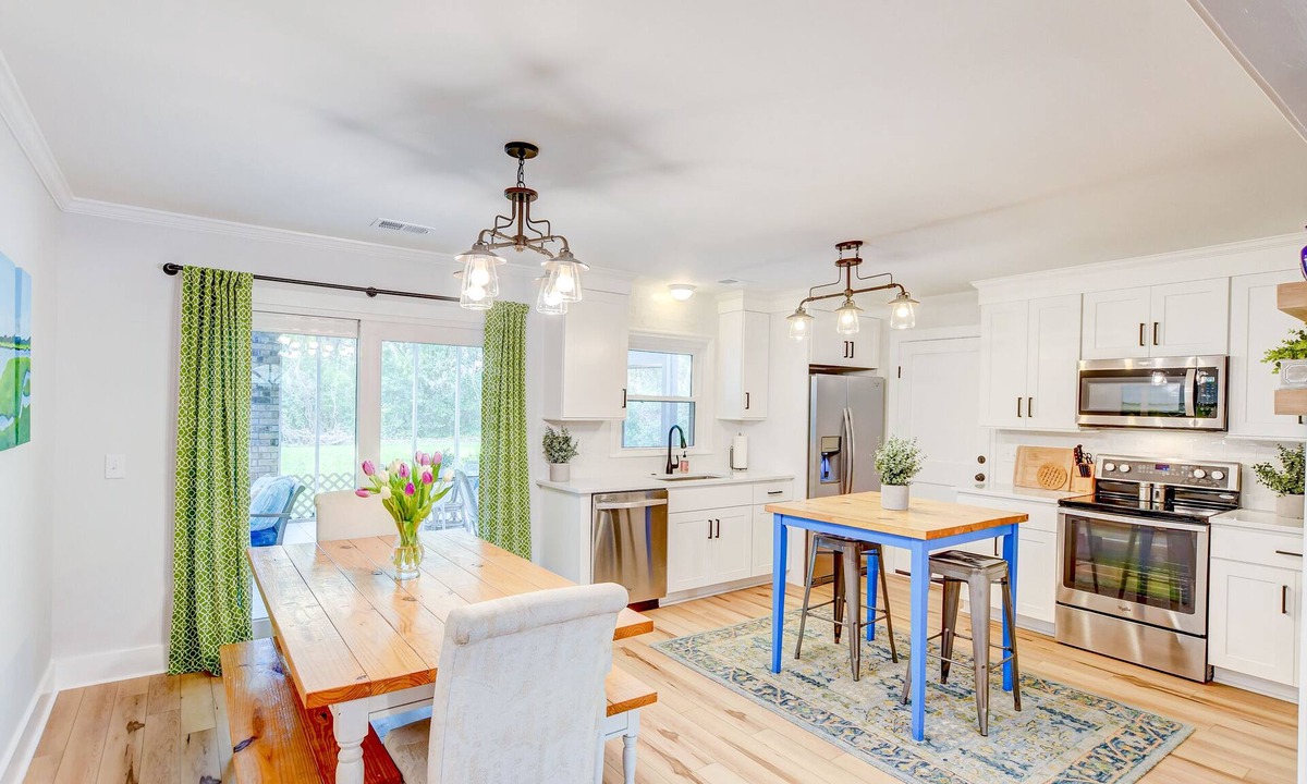 Charleston House | Charleston Home near Downtown & Folly Beach