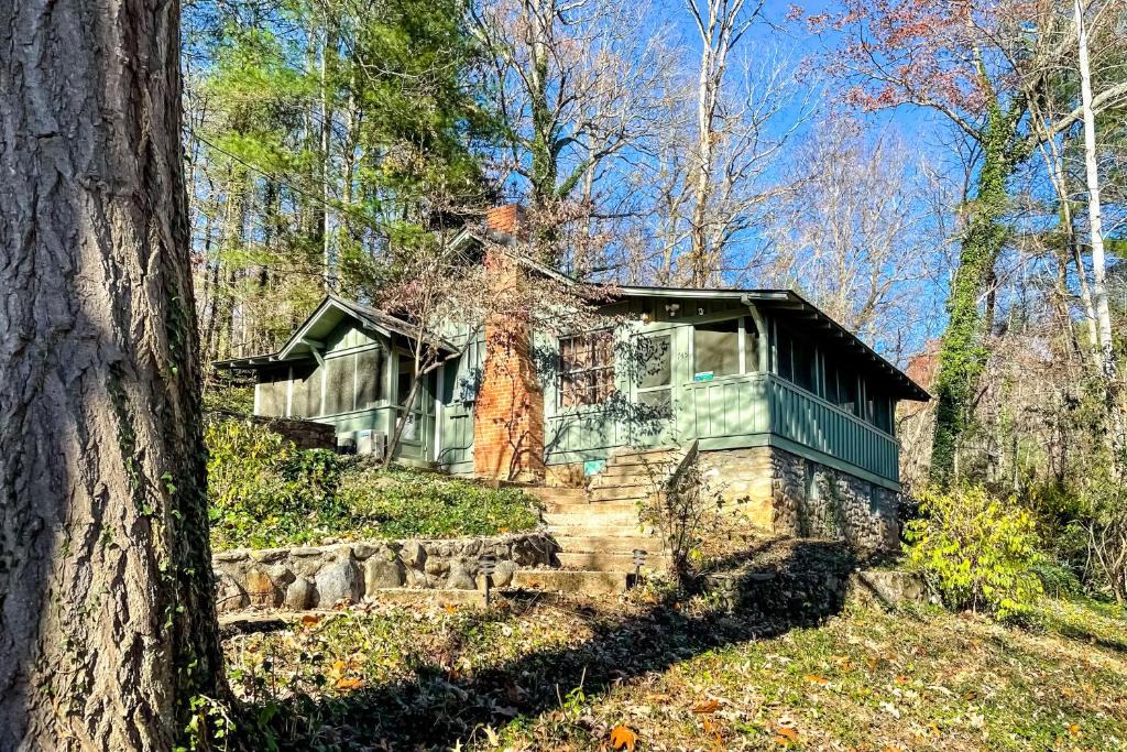Waynesville House | Charlotte's Cabin