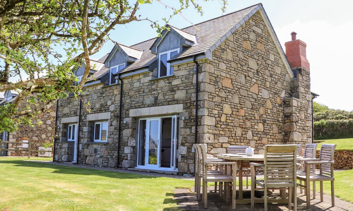 Pendeen Cottage | Charlotte's House