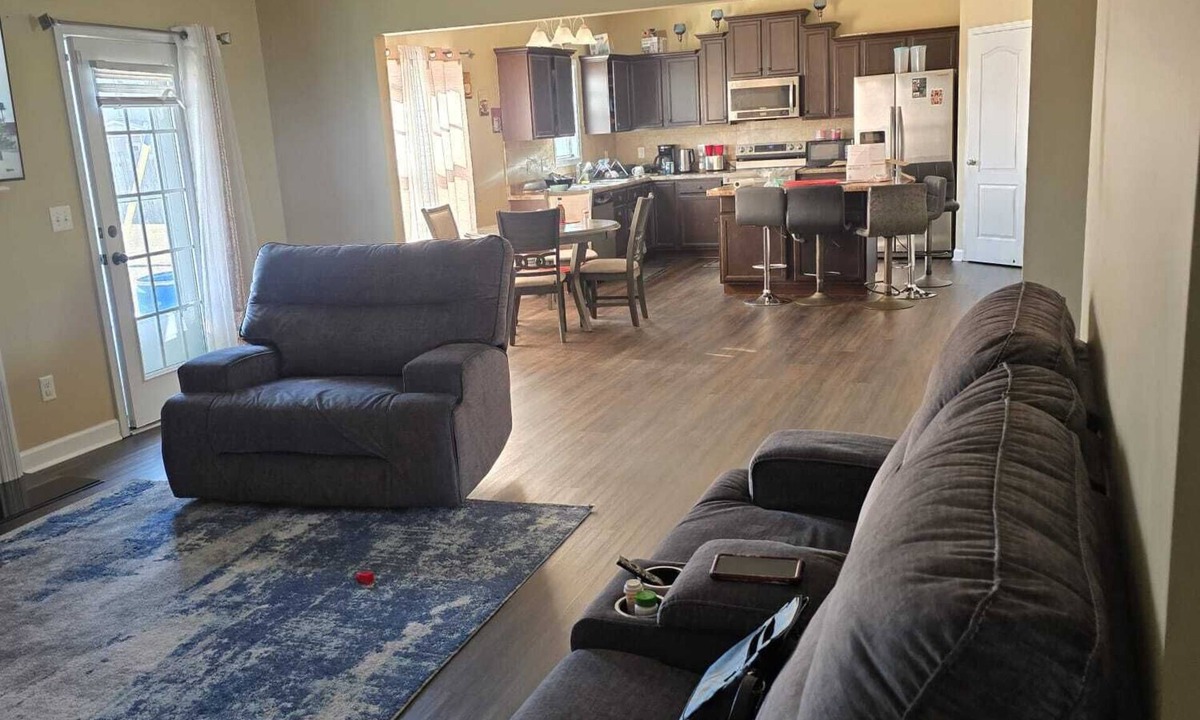 Hope Mills House | Charming 4-bedroom house with AC, WiFi in enjoyable Hope Mills