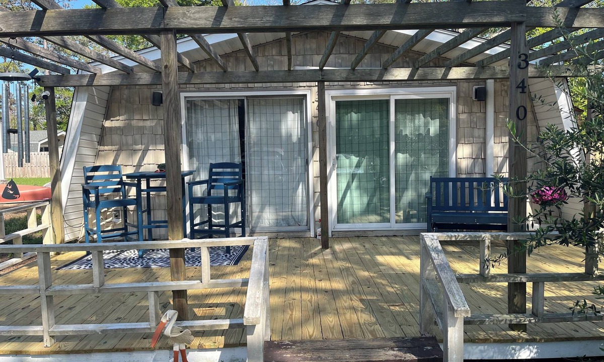 Tranquil Harbour House | Charming Beach Bungalow Refreshed for 2025