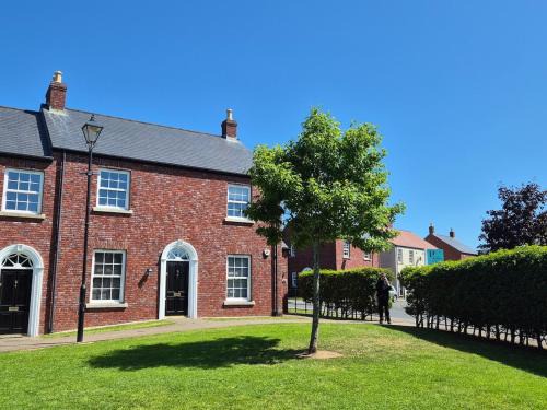 Lisburn Apartment | Charming Lisburn Flat with private parking