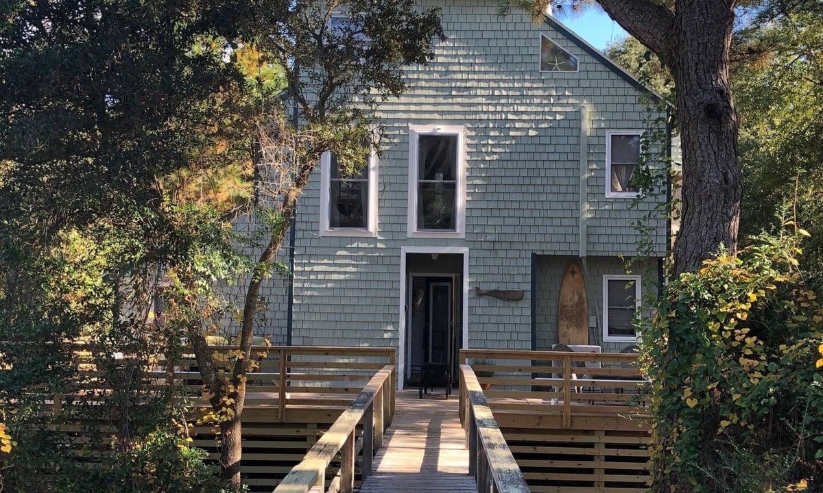 Southern Shores House | Charming, unique beach bungalow nestled in woodsy dunes. Walk to private beach.