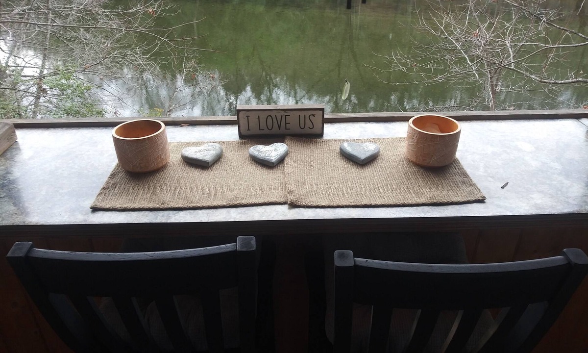 Cherokee Cabin | Charming Waterfront Cabin On The Oconaluftee River in Cherokee NC!